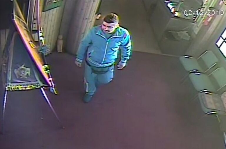 Αυτός καταζητείται από την Αστυνομία για διάρρηξη εκκλησίας (ΦΩΤΟ)