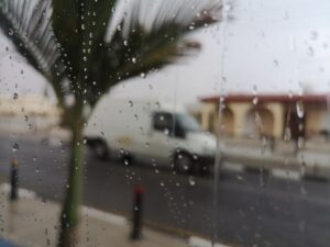 Για βροχές και καταιγίδες προειδοποιεί η Μετεωρολογική Υπηρεσία