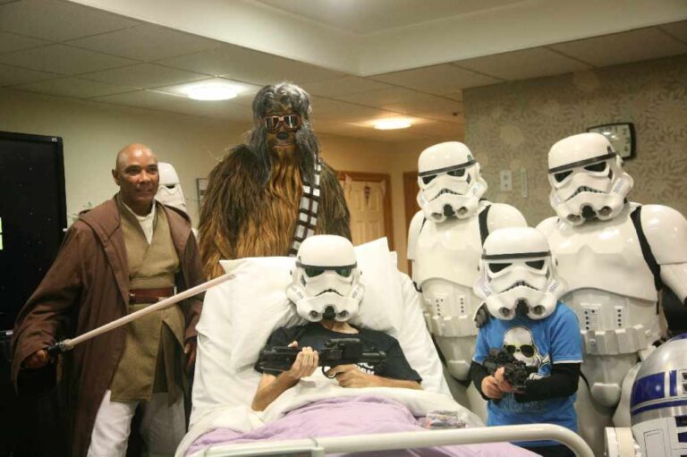 Ετοιμοθάνατος πατέρας ήθελε να δει μαζί με το γιο του τη νέα ταινία Star Wars