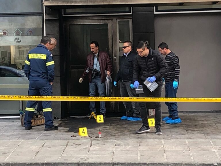 Το κλειστό κύκλωμα κατέγραψε τις κινήσεις του βομβιστή στα γραφεία του ΟΧΣ (VID)