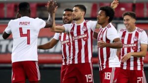 Σε ρυθμούς αιώνιου ντέρμπι ο Ολυμπιακός