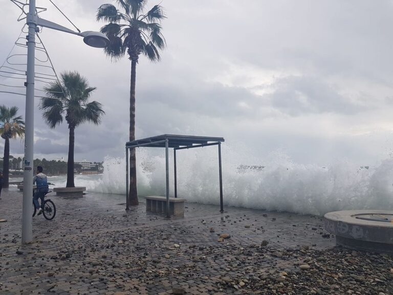 Χαλασμός Κυρίου στην Πάφο από τα έντονα καιρικά φαινόμενα (ΒΙΝΤΕΟ&ΦΩΤΟ)