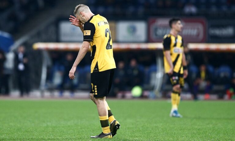 Προπόνηση χωρίς τρεις για την ΑΕΚ