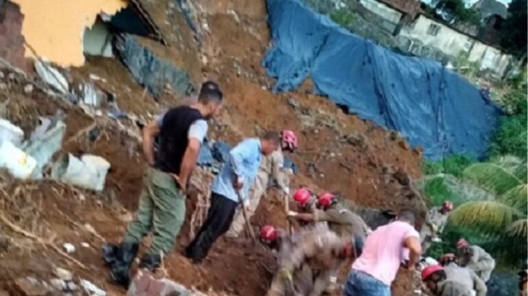 Επτά άνθρωποι σκοτώθηκαν από κατολίσθηση στη Βραζιλία