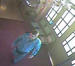 Χειροπέδες στον 35χρονο που διέρρηξε εκκλησία στη Λευκωσία