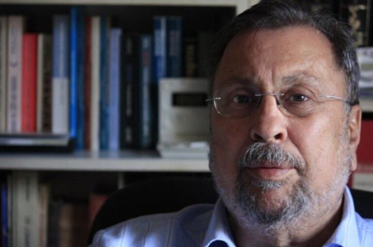 Έφυγε από τη ζωή ο γνωστός δημοσιογράφος Κώστας Γενάρης