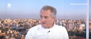 "Ο Κώστας Χαμπιαούρης "έφαγε" κόκκινη κάρτα από τον ΠτΔ" (ΒΙΝΤΕΟ)