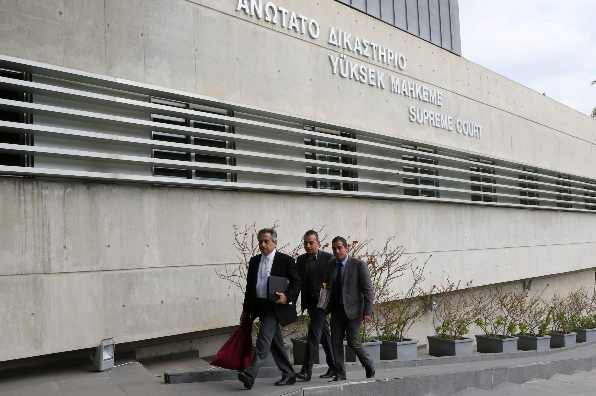 Ξανά στο εδώλιο του κατηγορουμένου Ζολώτας και Φόλε για την υπόθεση Focus