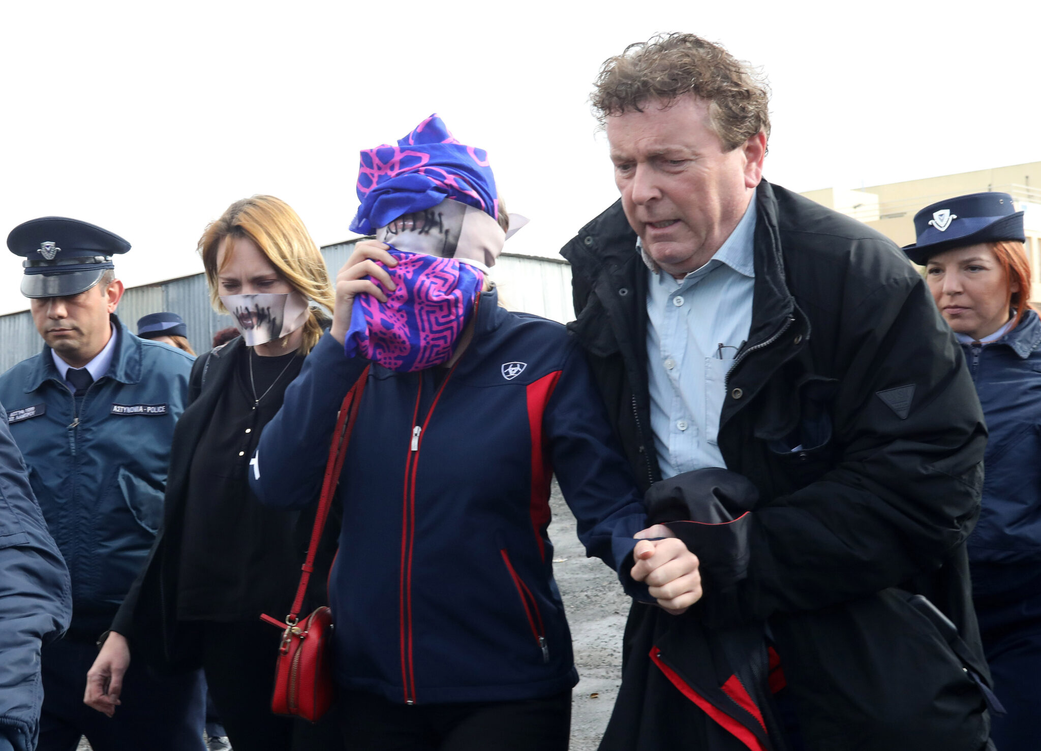 Προβληματισμός επικρατεί στα βρετανικά Μέσα για την καταδίκη της 19χρονης