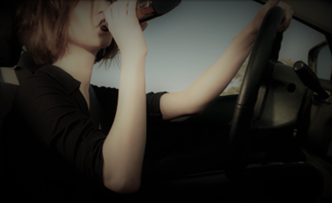 35χρονη μεθυσμένη στο τιμόνι με συνοδηγούς τα δύο ανήλικα παιδιά της