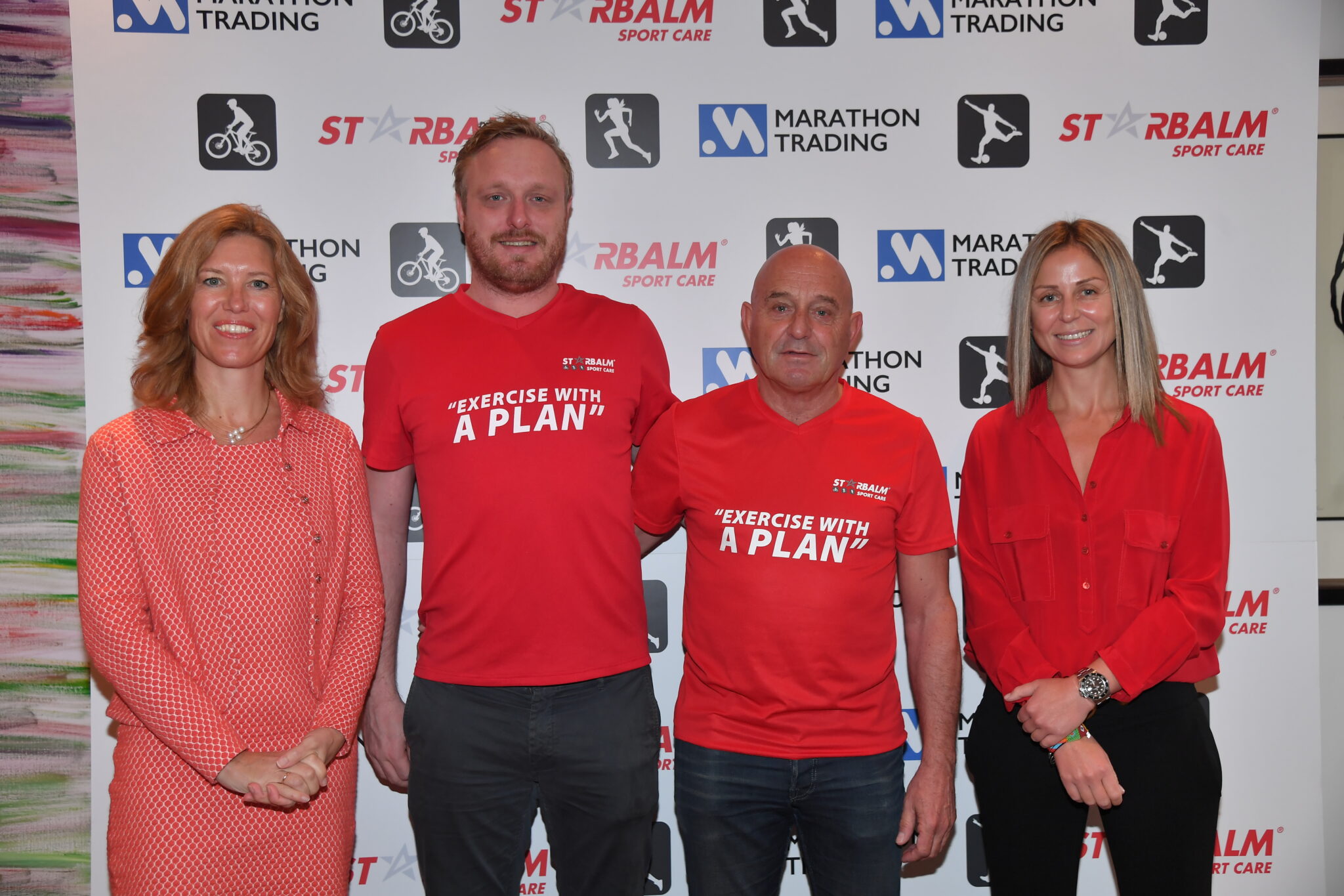 Η MARATHON TRADING ΠΑΡΟΥΣΙΑΣΕ ΤΑ ΠΡΟΙΟΝΤΑ STARBALM