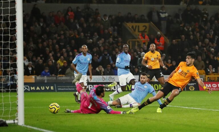 Εκπληκτικό παιχνίδι και ήττα με επική ανατροπή της Σίτι από την Γουλβς