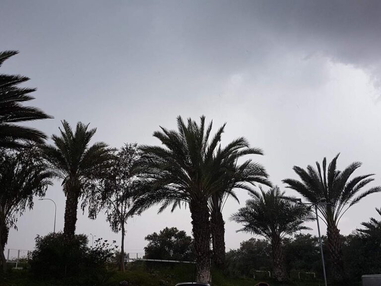 Βουτιά κάνει απόψε ο υδράργυρος, πότε θα έχουμε ξανά βροχές