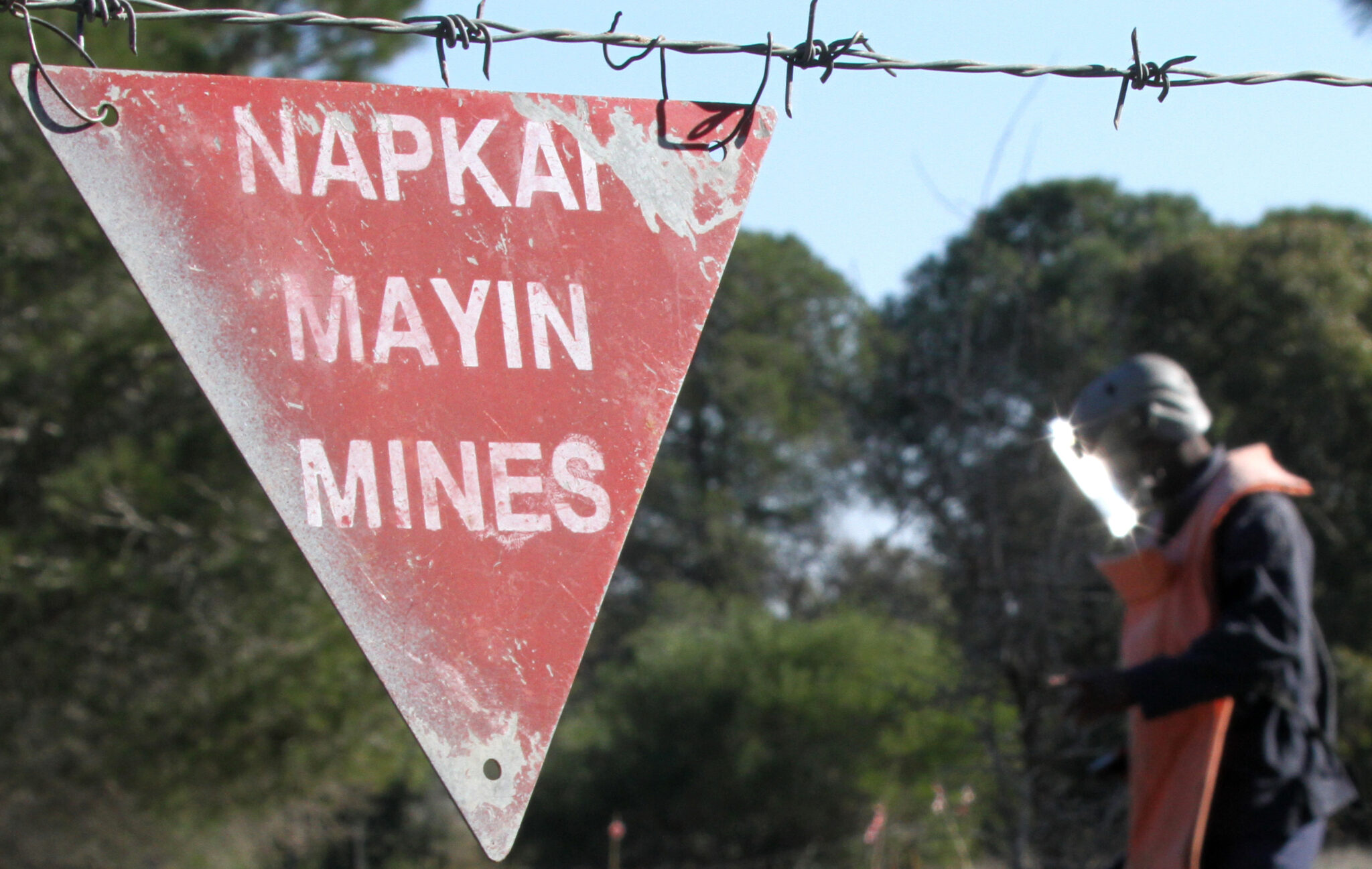 Δεν εντοπίστηκε οτιδήποτε «ύποπτο» στα 18 σημεία που ελέχθησαν για νάρκες