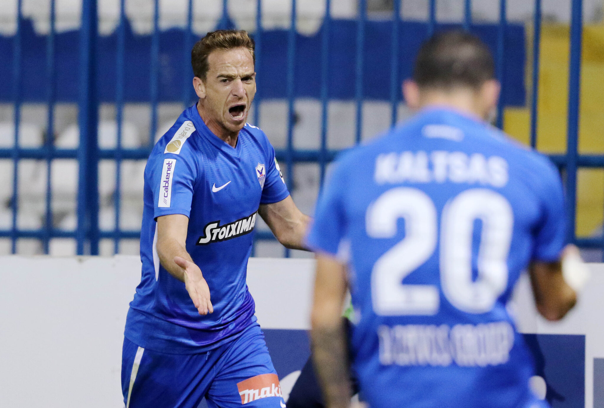 Το… βιολί της η «Κυρία» που μένει κορυφή (ΦΩΤΟ & ΒΙΝΤΕΟ)