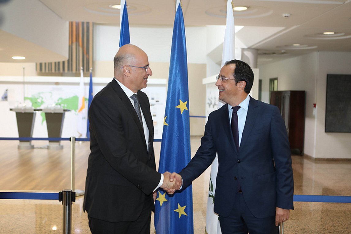 Μετά τη Λιβύη, ταξίδι "αστραπή" Δένδια στην Κύπρο (ΒΙΝΤΕΟ)