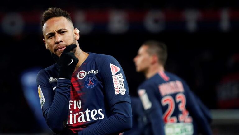 Προς ανανέωση με Παρί ο Νεϊμάρ