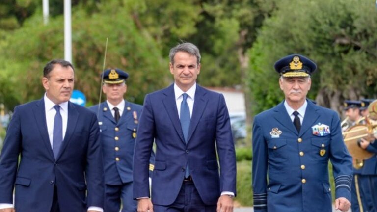 Σαρωτικές αλλαγές στην ηγεσία των ελληνικών ένοπλων δυνάμεων