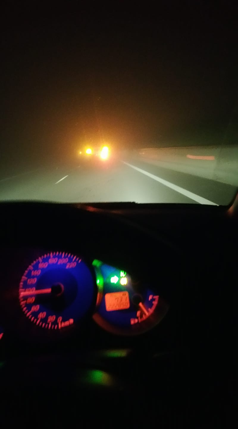 Χαλαζόπτωση, πυκνή ομίχλη και κατολισθήσεις επηρεάζουν το οδικό δίκτυο