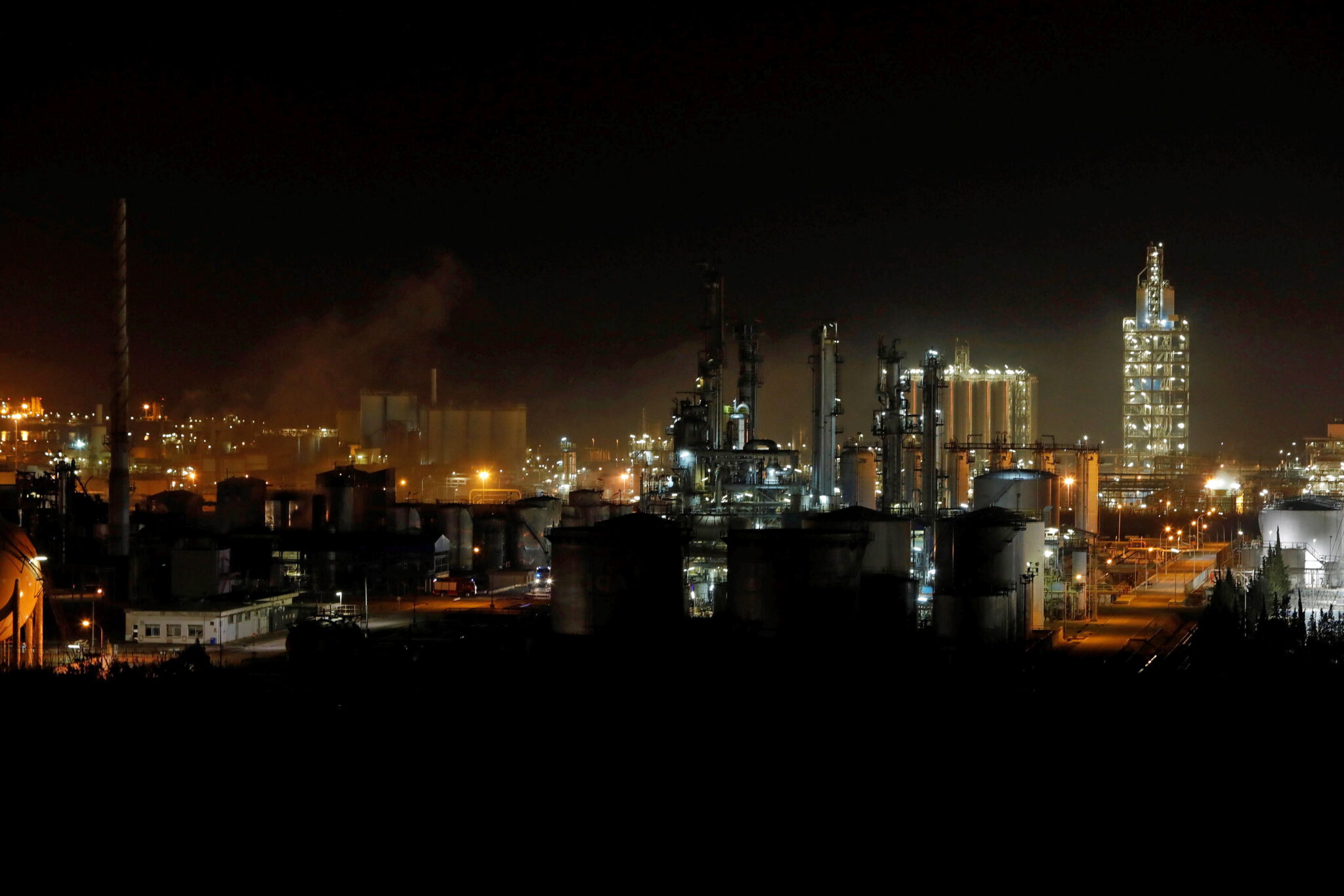 Ένας νεκρός από διπλή έκρηξη σε εργοστάσιο χημικών στην Ταραγόνα (ΒΙΝΤΕΟ)