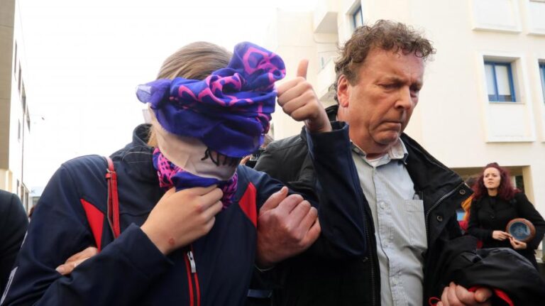 «Κάθε δευτερόλεπτο αυτού του μαρτυρίου είναι ένας ζωντανός εφιάλτης» (ΒΙΝΤΕΟ)