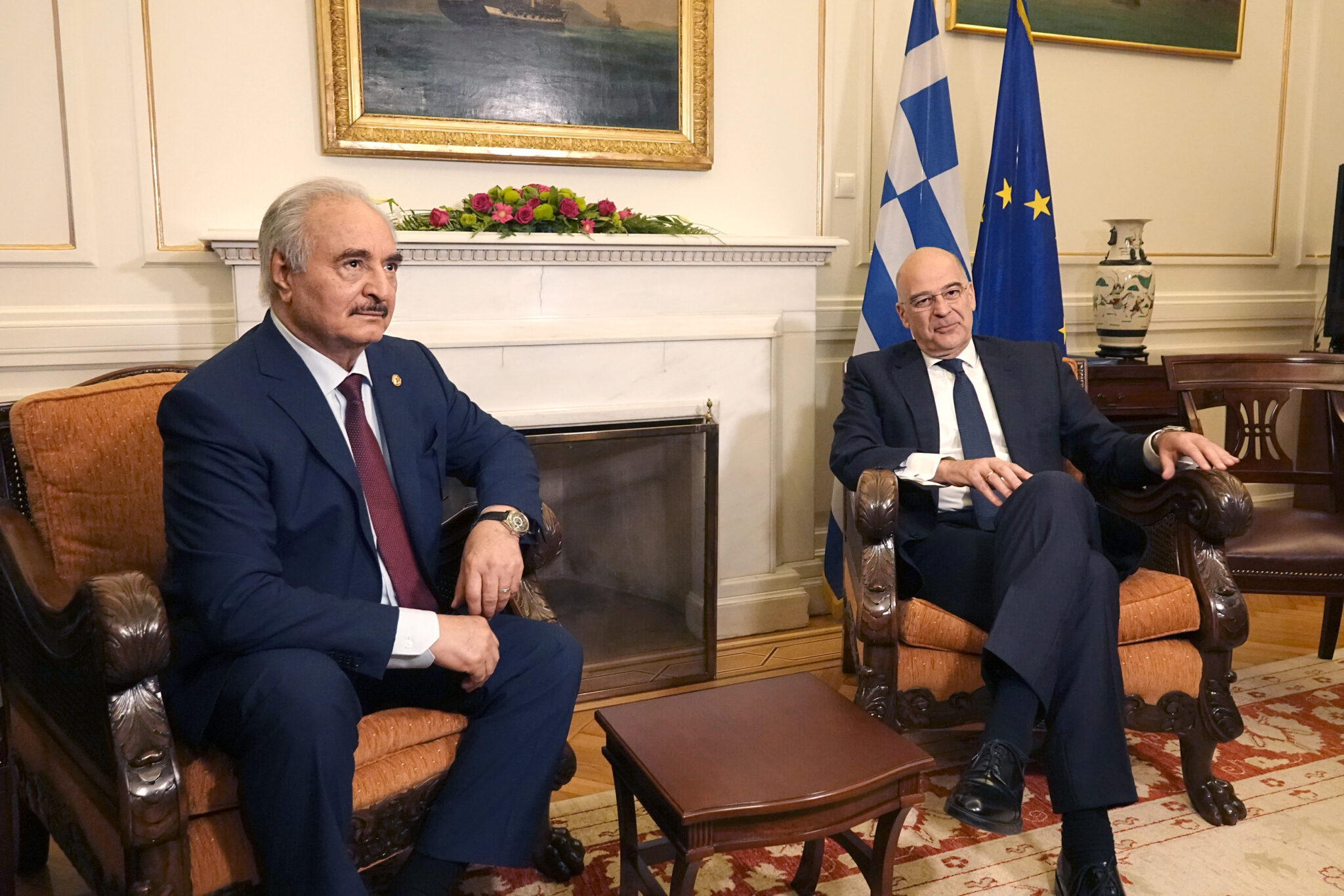 Mηνύματα Αθήνας στη διάσκεψη του Βερολίνου και μέσω Χαφτάρ