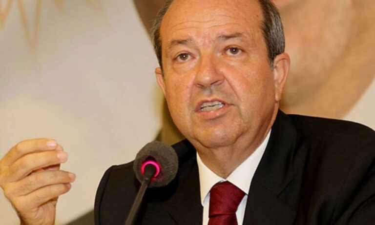 Τατάρ: Βρίσκομαι σε επικοινωνία με τον Μπόρις Τζόνσον για απευθείας πτήσεις