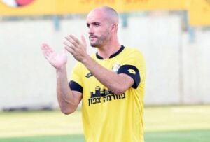 Ανακοίνωσε Γκολομπάρτ η ΑΕΚ