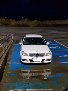 Η παράνομη στάθμευση οδηγού στο στάδιο Τάσος Μάρκου που έγινε viral (ΦΩΤΟ)