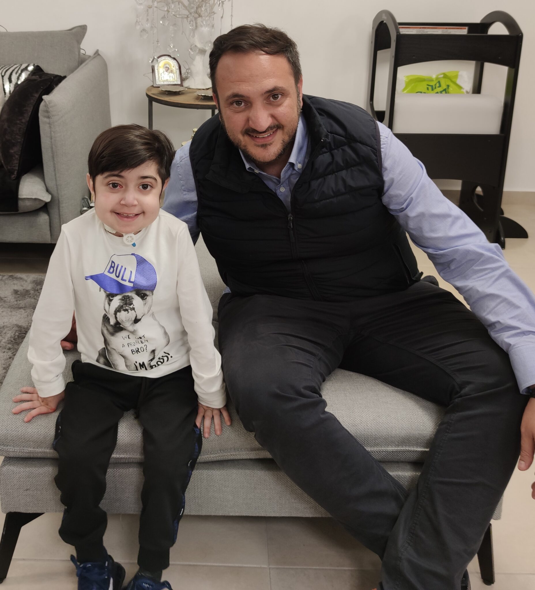 Οι "24 ΩΡΕΣ" στο Ισραήλ μαζί με τον μικρό Λάμπρο (ΦΩΤΟ)