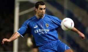 «Έφυγε» στα 39 του ο Κρις Μπάρκερ