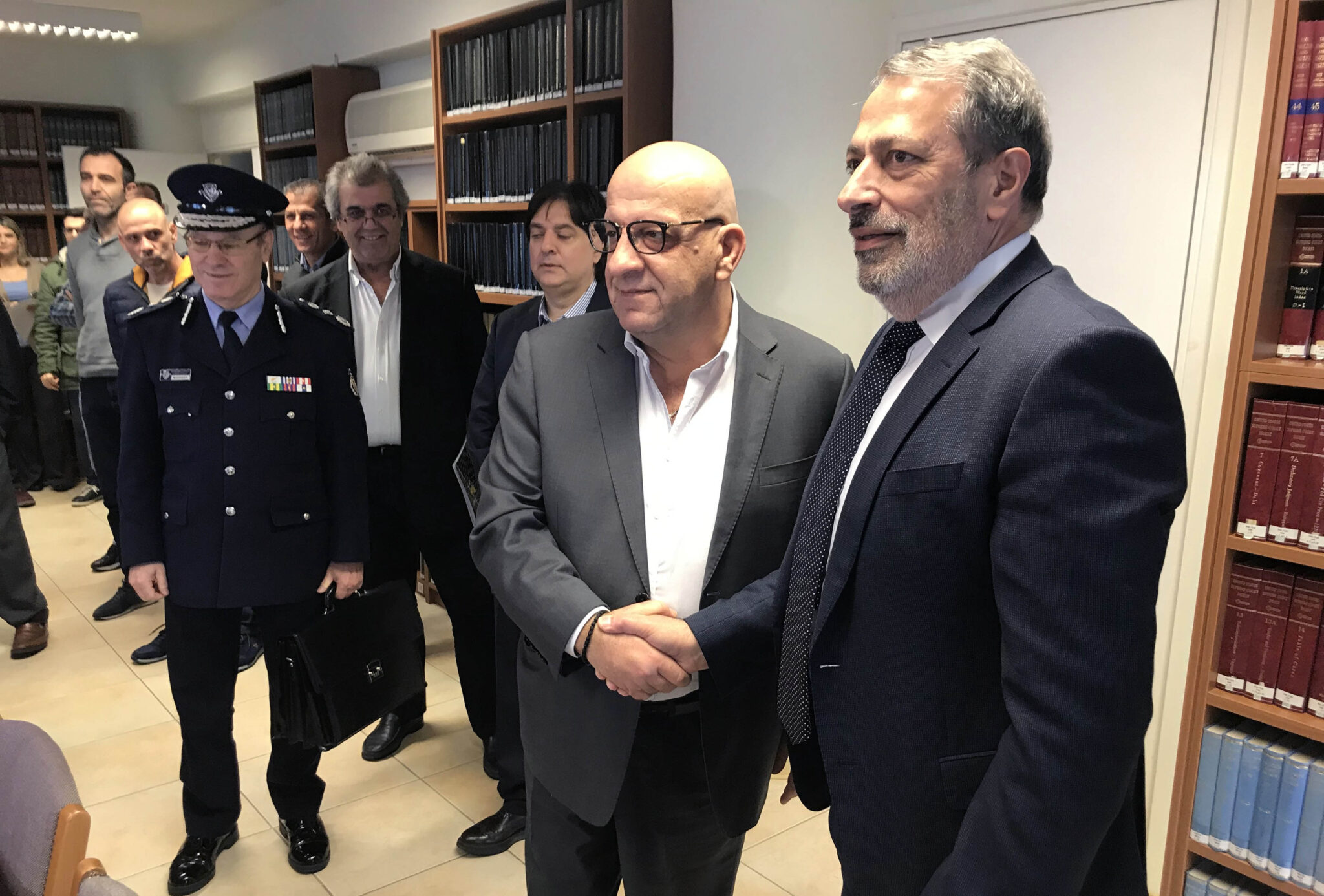 «Ανοίξτε το στόμα σας» (ΒΙΝΤΕΟ)