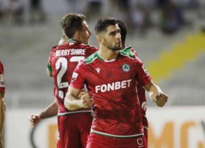 Δεν το κουνάει ο Κούσουλος…