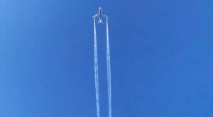 Λος Άντζελες: Αεροσκάφος πέταξε καύσιμα πάνω από σχολεία (ΒΙΝΤΕΟ)