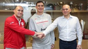 Επίσημο: Ο Γιώργος Μπαρτζώκας επέστρεψε στον Ολυμπιακό