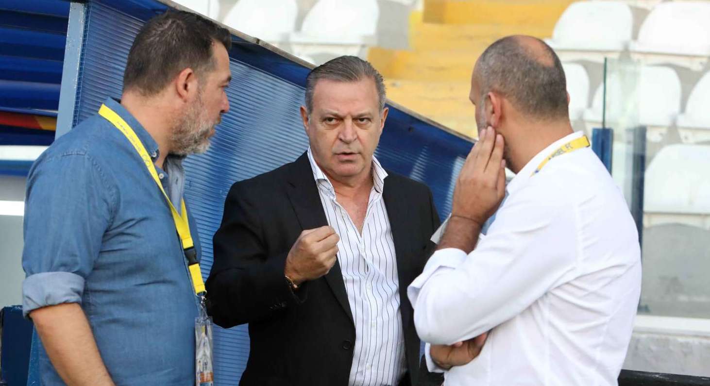 «Το ΑΚΕΛ ας αφήσει τον ΑΠΟΕΛ έξω από την πολιτική διαμάχη»