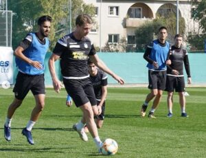 Η… πρώτη του Σιγκούρνταρσον, κοιτάζει για αριστερό μπακ ο ΑΠΟΕΛ