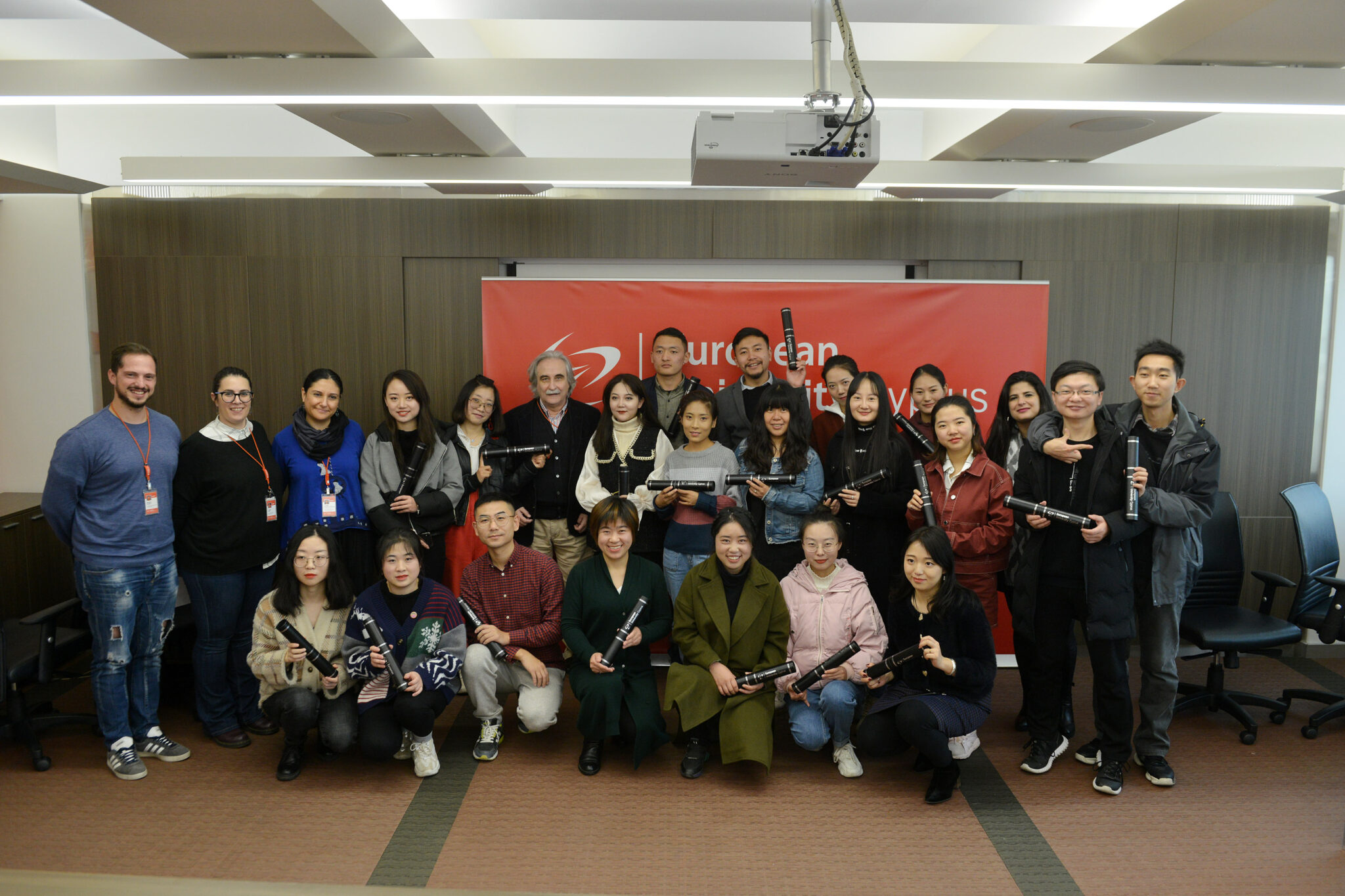 Μεταπτυχιακοί Φοιτητές από την Κίνα ολοκλήρωσαν τις  σπουδές τους στο ΕUC