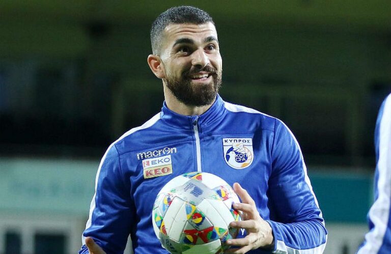 Συνεχίζει… Κορεάτικα ο Βαλεντίνος Σιέλης (ΦΩΤΟ)