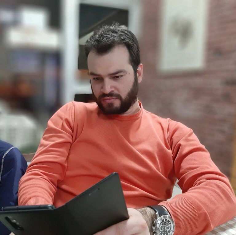 ΕΔΕΚ: Συνεχίζεται ο "χορός" των παραιτήσεων μετά τη διαγραφή Παπαδάκη