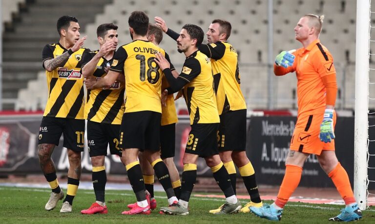 Στο… χαλαρό στα ημιτελικά η ΑΕΚ