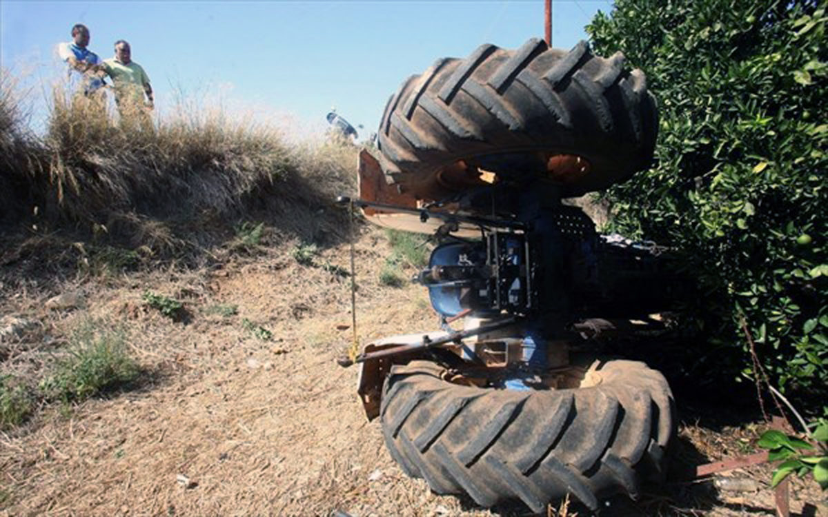 Τραγικό θάνατο βρήκε αγρότης που καταπλακώθηκε από το τρακτέρ του