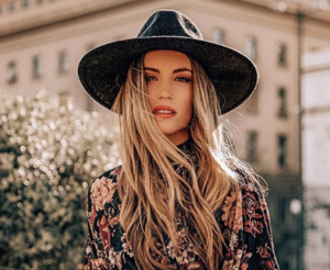 Aθηνά Οικονομάκου: Mας "σύστησε" τον αδερφό της και είναι…κούκλος (ΦΩΤΟ)