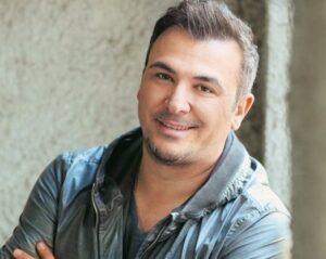 Αντώνης Ρέμος: Τα νυχτοπερπατήματα χωρίς την…Υβόννη Μπόσνιακ (ΦΩΤΟ)