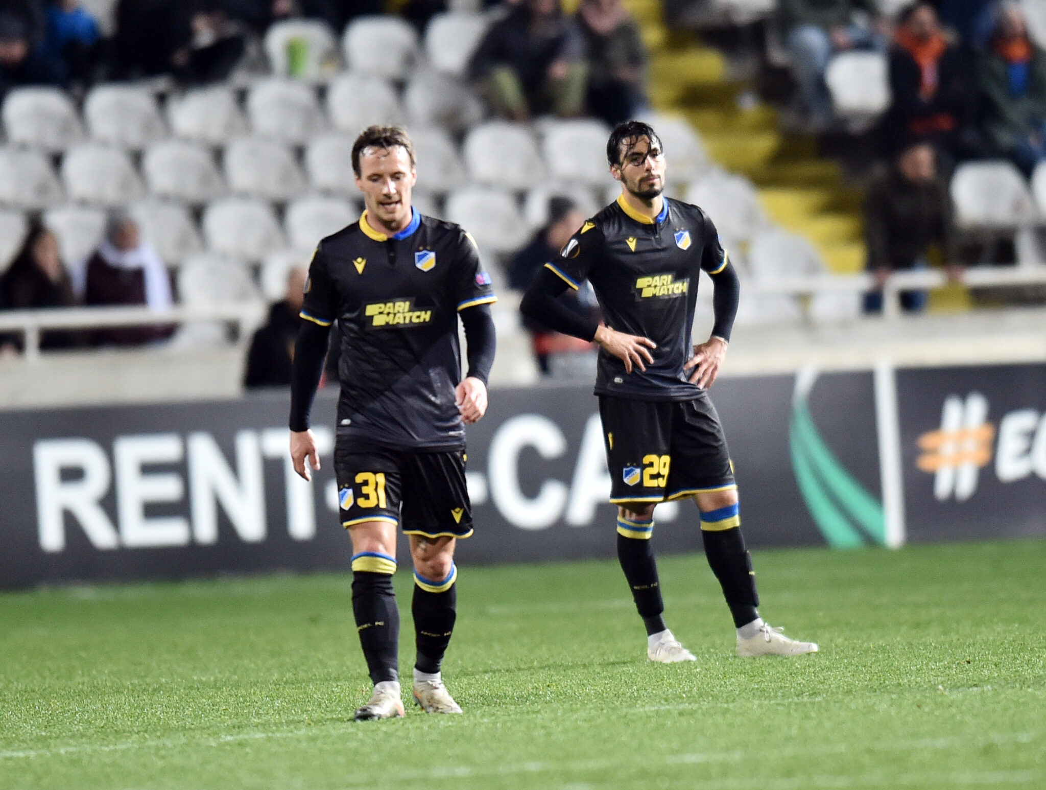 Κακή εμφάνιση, μισός αποκλεισμός και βλέπει πλέον μόνο το πρωτάθλημα