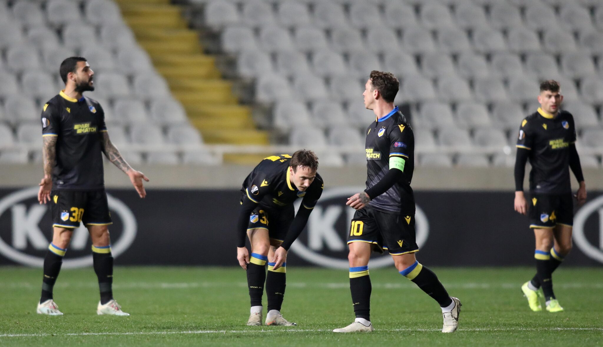 Όλα… στραβά και ανάποδα για τον ΑΠΟΕΛ