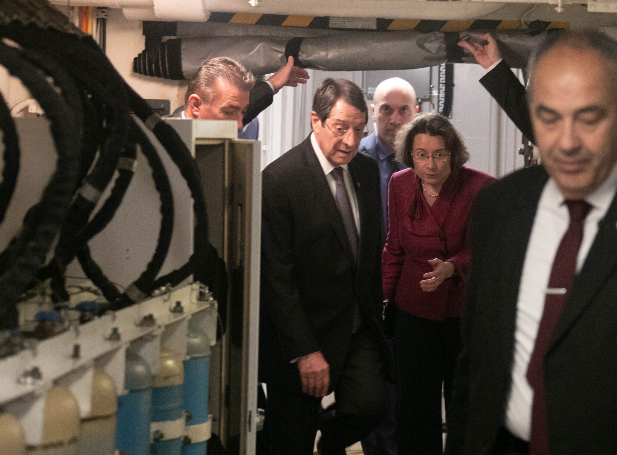 Μηνύματα De Gaulle, παραλήρημα Ερντογάν και στο βάθος… Βαρώσι (ΒΙΝΤΕΟ)