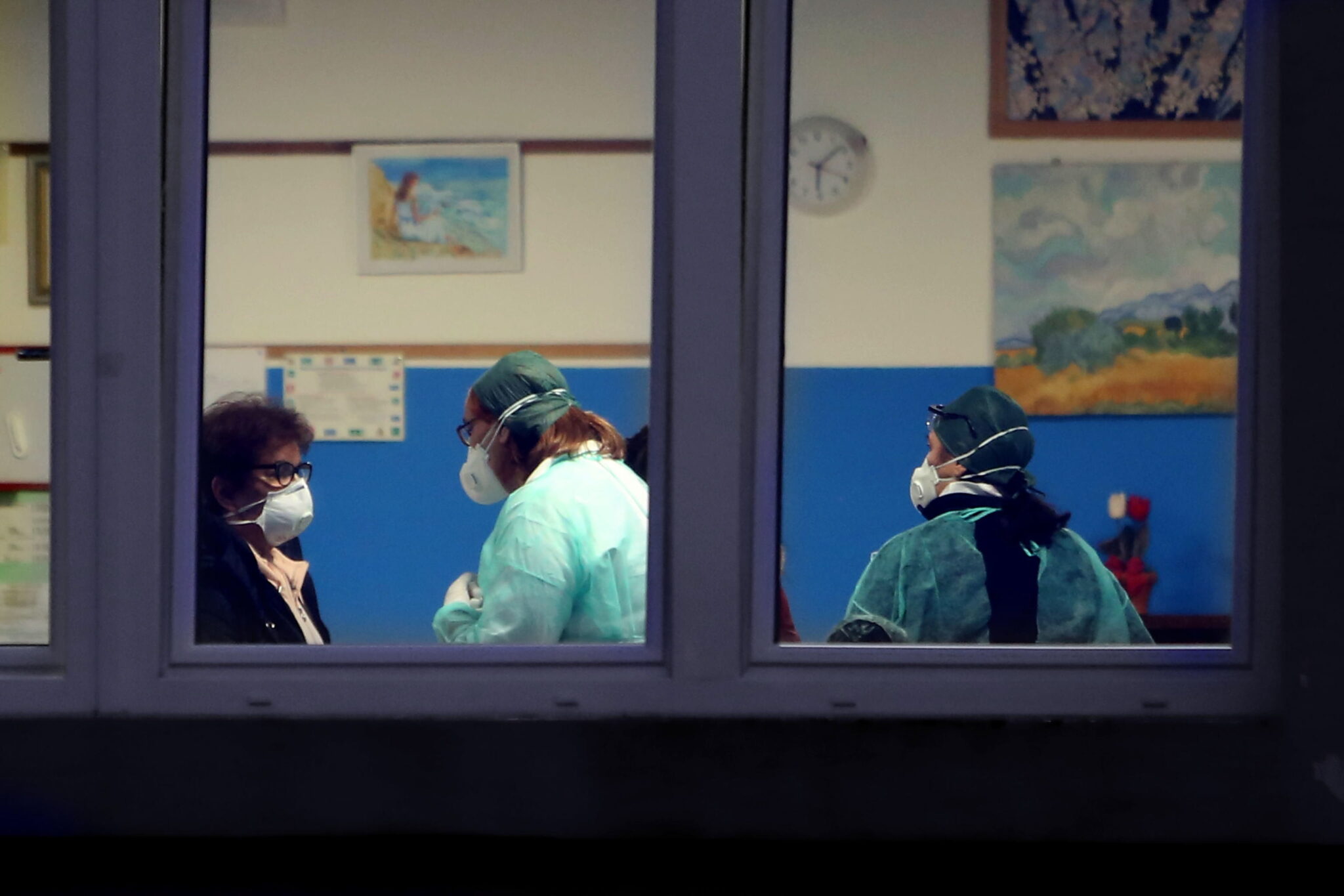 Η δραματική αύξηση των νεκρών λόγω κορωνοϊού και ο τρόμος στην Ευρώπη