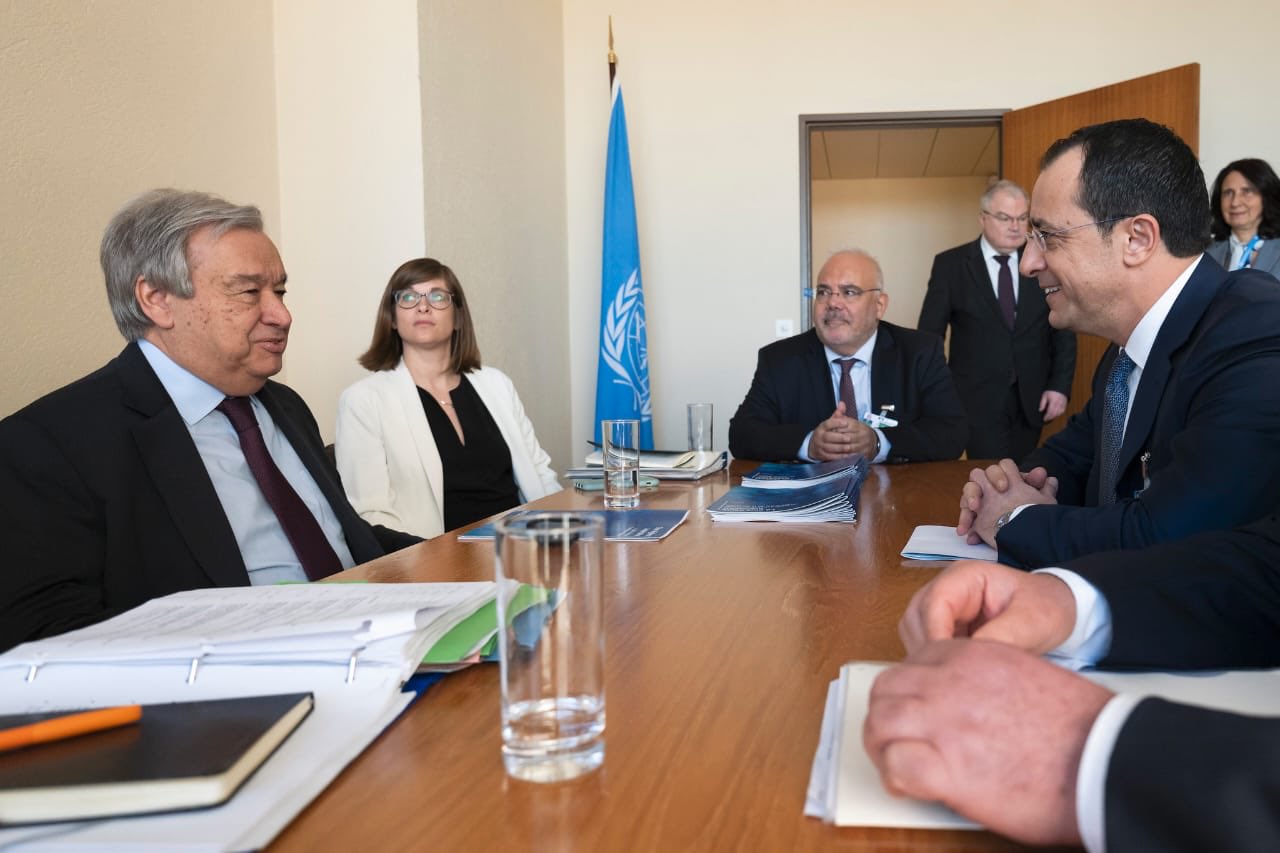 Χριστοδουλίδης-Γκουτέρες αντάλλαξαν απόψεις για τις τουρκικές προκλήσεις