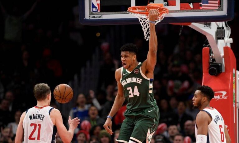 Οι Μπακς έφτασαν τις 50 νίκες στην κανονική διάρκεια του ΝΒΑ